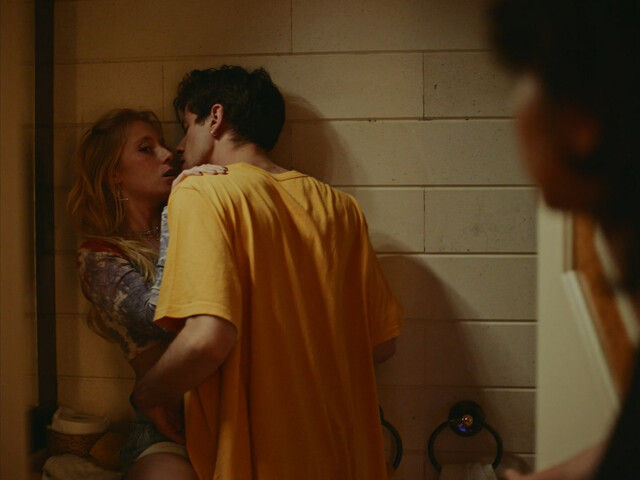 Malva Vela sexy, Nadia Al Saidi sexy, Naira Lleo sexy – How to Screw It All Up (Como mandarlo todo a la mierda) s01e02-06 (2022)