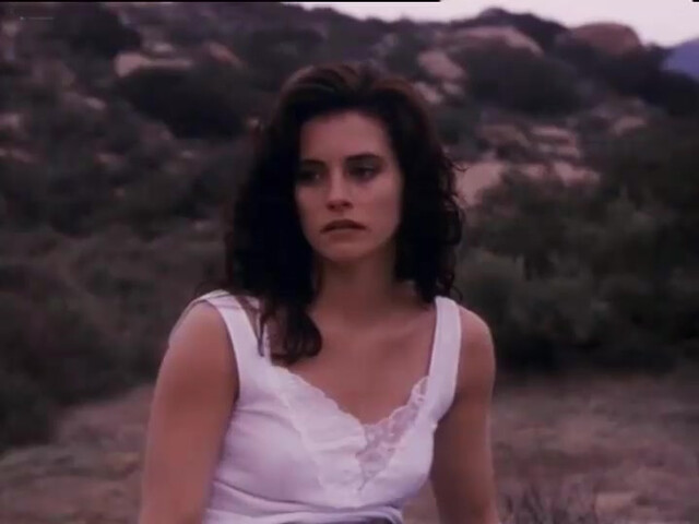 Courteney Cox nude - Blue Desert (1991)