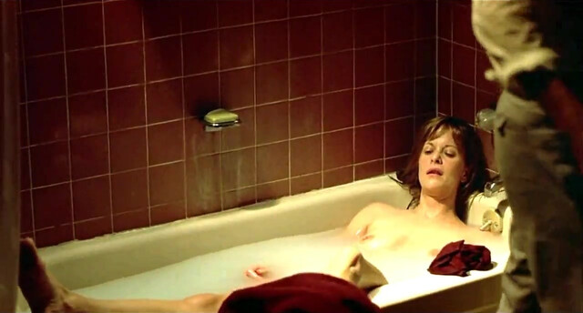 Meg Ryan nude - In the cut (2003)