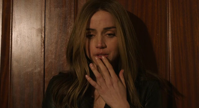 Ana de Armas sexy - Ghosted (2023)