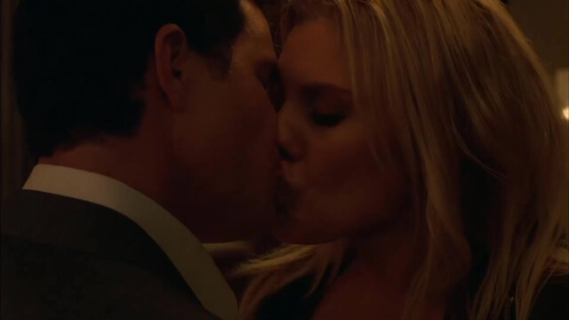 Katee Sackhoff sexy - Nip/Tuck s05e20 (2009)