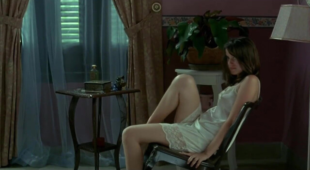 Yoraisi Gomez nude, Ana De Armas nude - Una rosa de francia (2006)