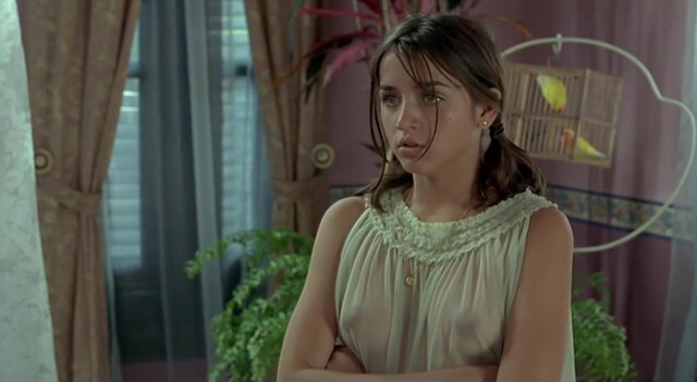 Yoraisi Gomez nude, Ana De Armas nude - Una rosa de francia (2006)