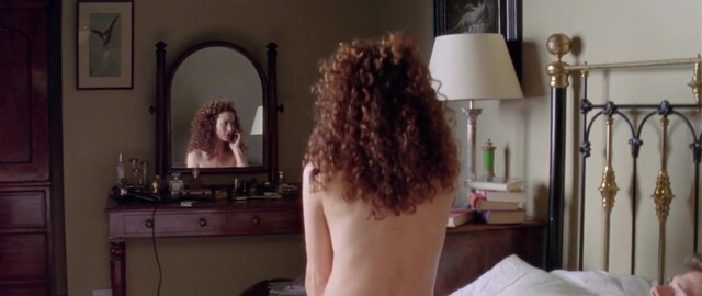 Andie MacDowell sexy, Anna Chancellor sexy - Crush (2001)