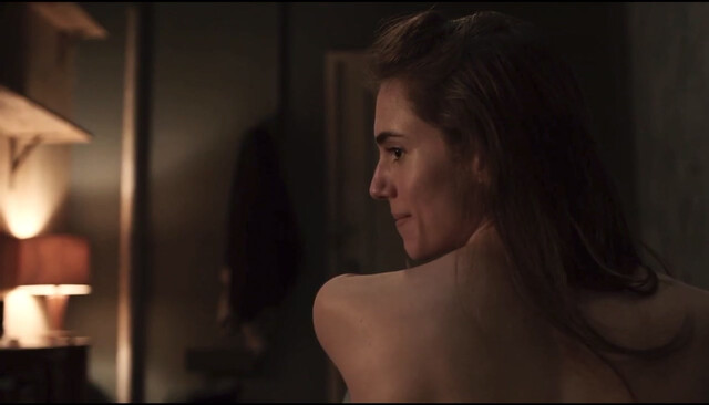 Allison Williams sexy - Girls s05e6 (2016)