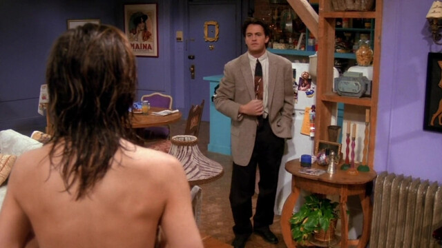 Jennifer Aniston sexy - Friends s01e13 (1995)