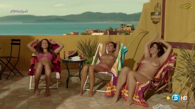 Hiba Abouk sexy, Rocio Pelaez nude, Eloina Marcos nude - El Principe s01e05 (2014)