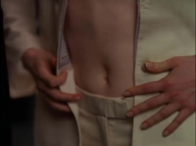 Alicia Witt sexy - Ally McBeal s03e20 (2000)