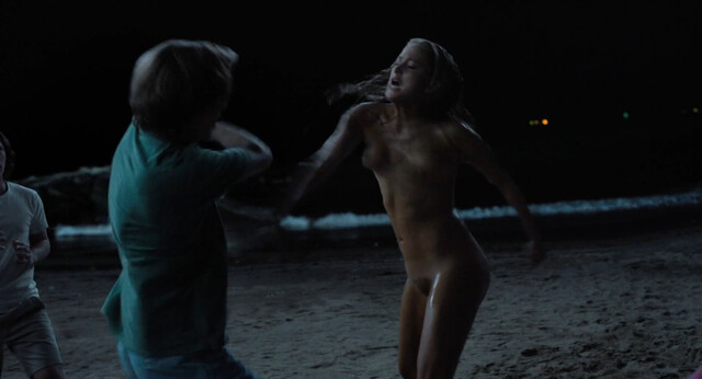 Jennifer Lawrence nude - No Hard Feelings (2023)