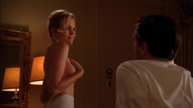 Sunny Mabrey sexy - Mad Men s03e01 (2009)