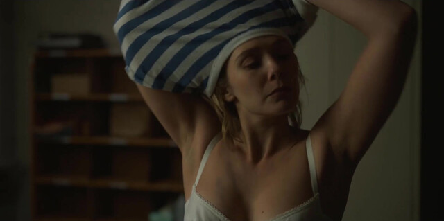 Elizabeth Olsen nude - Love & Death s01e01-05 (2023)