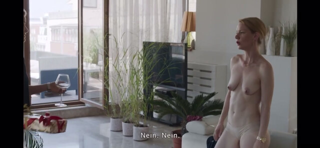 Sandra Huller nude  - Toni Erdmann (2016)