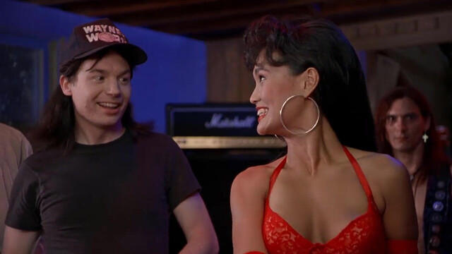 Tia Carrere sexy - Wayne's World (1992)