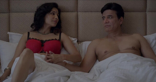 Flora Saini sexy - City of Dreams s02e03,e05 (2020)