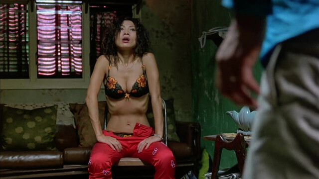 Bai Ling sexy - Three... Extremes (2004)