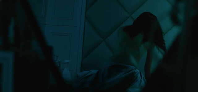 Wei-Ning Hsu sexy - Who Killed Cock Robin (2017)