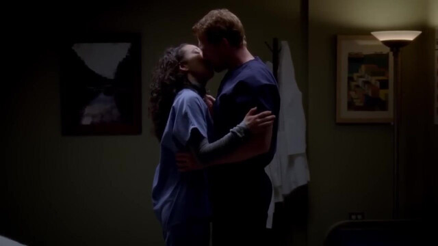 Sandra Oh sexy - Greys Anatomy s05e19 (2005)