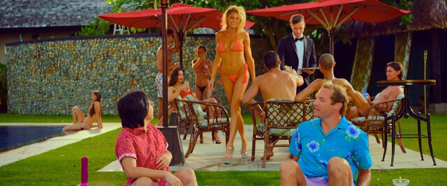 Maggie Q sexy, Charlotte McKinney sexy -  Fantasy Island (2020)