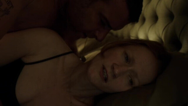 Paula Malcomson sexy - Ray Donovan s02e01 (2014)