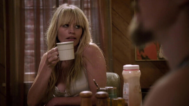 Emma Greenwell nude, Cameron Richardson sexy, Stephanie Fantauzzi nude, Justine Lupe sexy - Shameless s03e03 (2013)