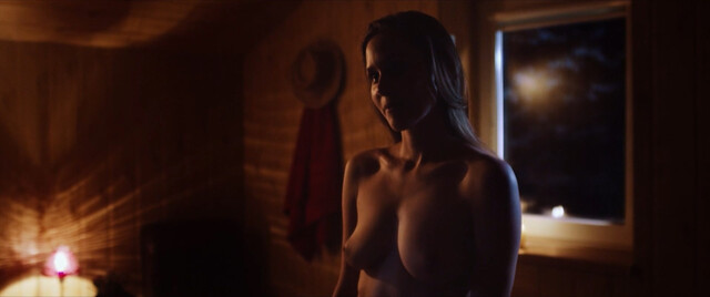 Aleksandra Kołakowska nude – Erotyk (2017)