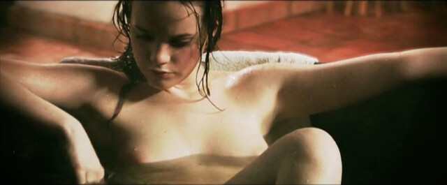 Benedetta Cimatti nude – Extrema Another Nite (2008)