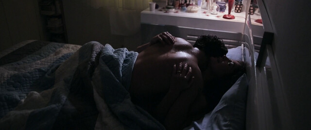 Mihriban Er sexy – Koksuz (2013)