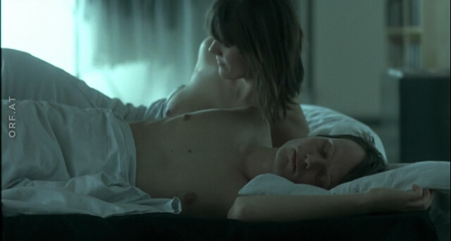 Pia Hierzegger nude – Slumming (2006)