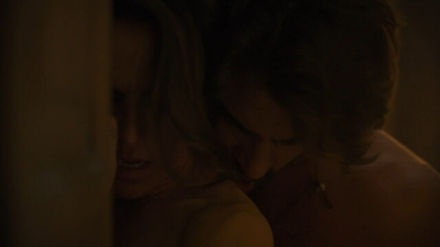 Kate del Castillo sexy – Volver a Caer s01e02 (2023)