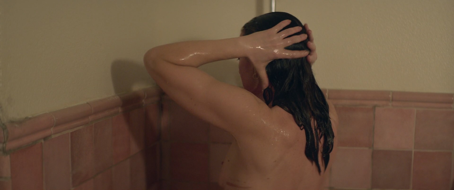 Andrea Bræin Hovig nude – Hope (Håp) (2019)