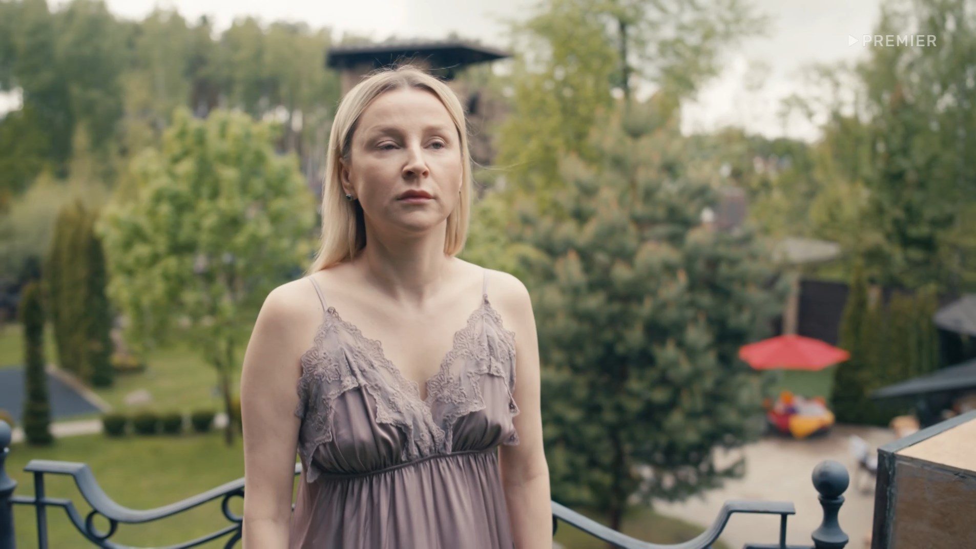 Olga Medynich sexy – Prosto Mikhalych s01e03-05 (2023)