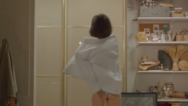 Evgeniya Kirpichnikova sexy – Podarok vselennoj (2022)