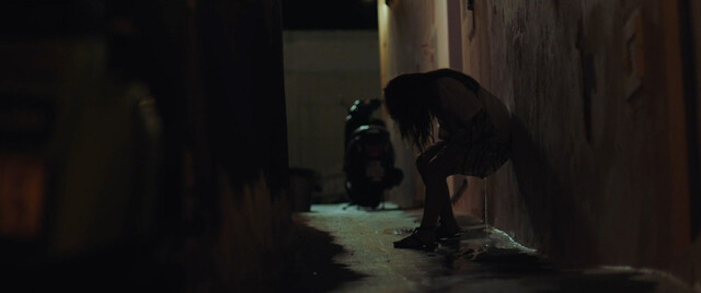 Elise Schaap nude – Stromboli (2022)