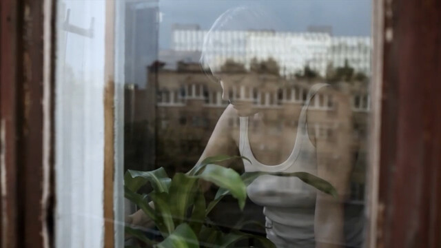 Natalya Kudryashova sexy – Utro Lizy (2012)