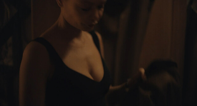 Thandiwe Newton sexy – God's Country (2022)