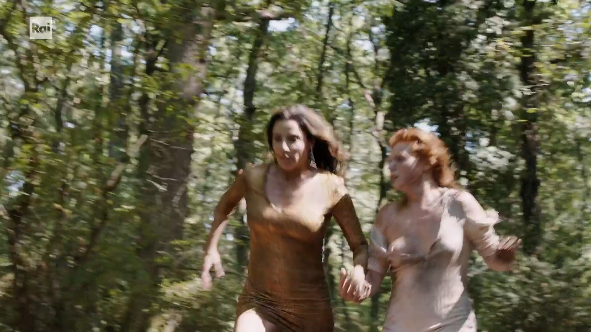 Jessica Piccolo Valerani sexy – Le indagini di Lolita Lobosco s02e05 (2023)