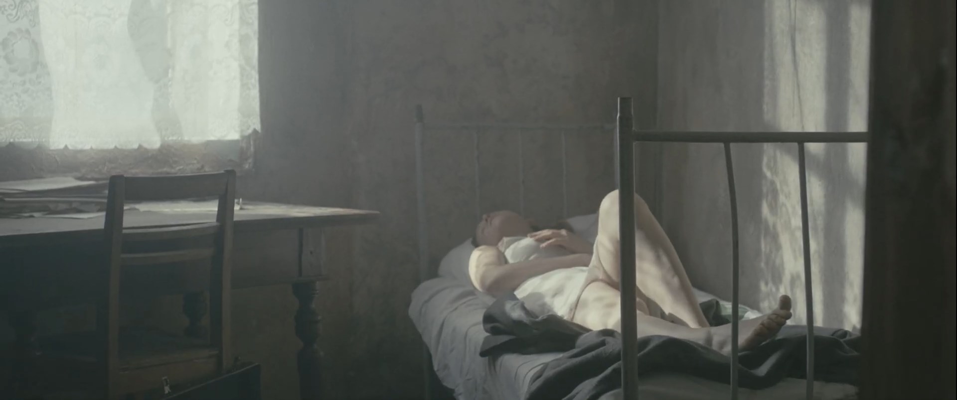 Olga Kalashnikova sexy – Three days of Klava Gracheva (2018)