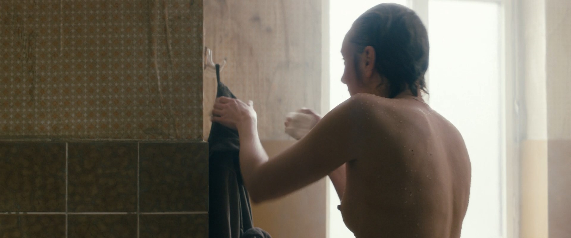 Franziska Machens nude – Lieber Kurt (2022)