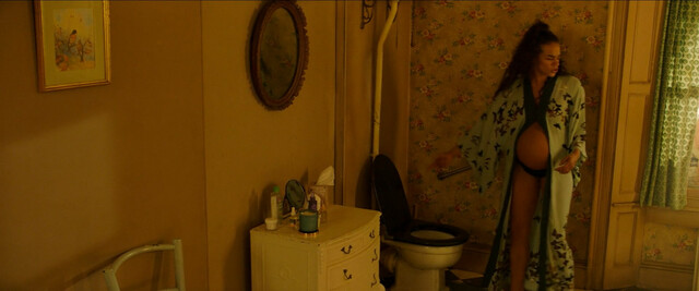 Hannah John-Kamen sexy – Unwelcome (2022)