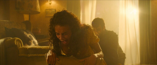 Hannah John-Kamen sexy – Unwelcome (2022)