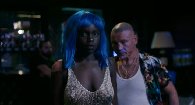 Tracy Gotoas nude – Du crépitement sous les néons (2022)