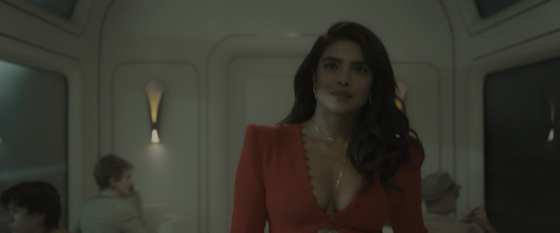 Priyanka Chopra sexy – Citadel s01e01-02 (2023)
