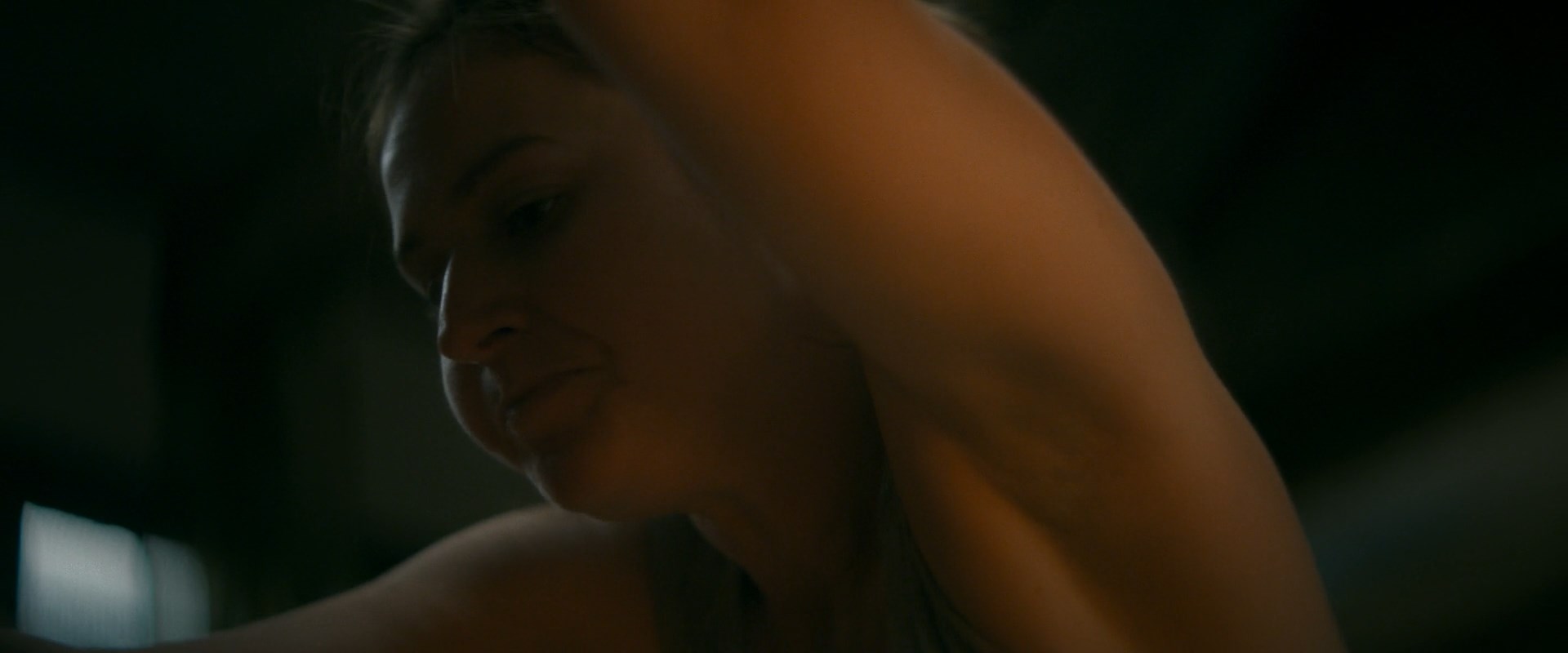 Ria Zmitrowicz sexy – The Power s01e08 (2023)