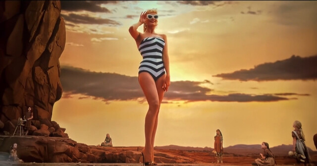 Margot Robbie sexy – Barbie (2023)