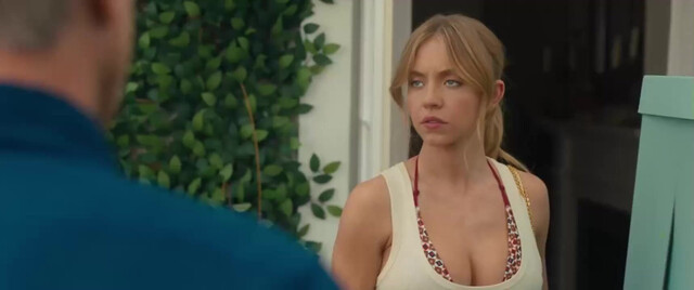 Sydney Sweeney nude, Charlee Fraser nude - Anyone but You (2023)