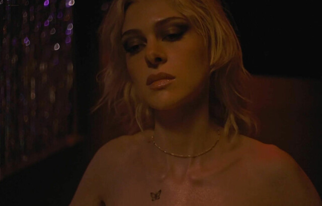 Nicola Peltz sexy - Lola (2024)