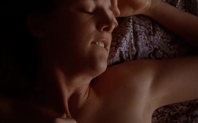 Nicole Ari Parker nude, Maggie Moore Sexy, Laurel Holloman nude - The Incredibly True Adventure of Two Girls in Love (1995)