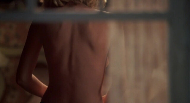 Amanda Swisten nude, Rachel Sterling nude, Elisha Cuthbert sexy - The girl next door (2004)