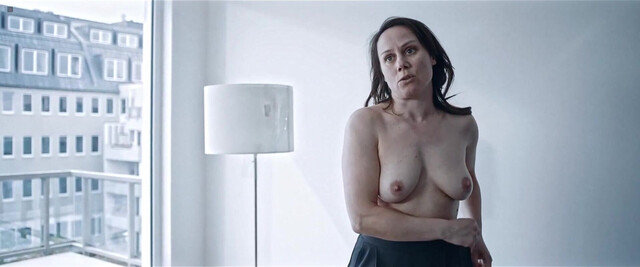 Eva Löbau nude, Friederike Kempter nude, Lara Mandoki nude, Katja Bürkle nude, Maria Hofstätter nude - Sex, Pity and Loneliness (2017)