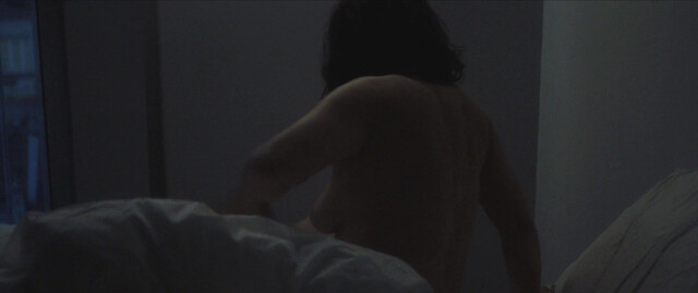 Juliette Binoche nude - Avec Amour et Acharnement (2022)